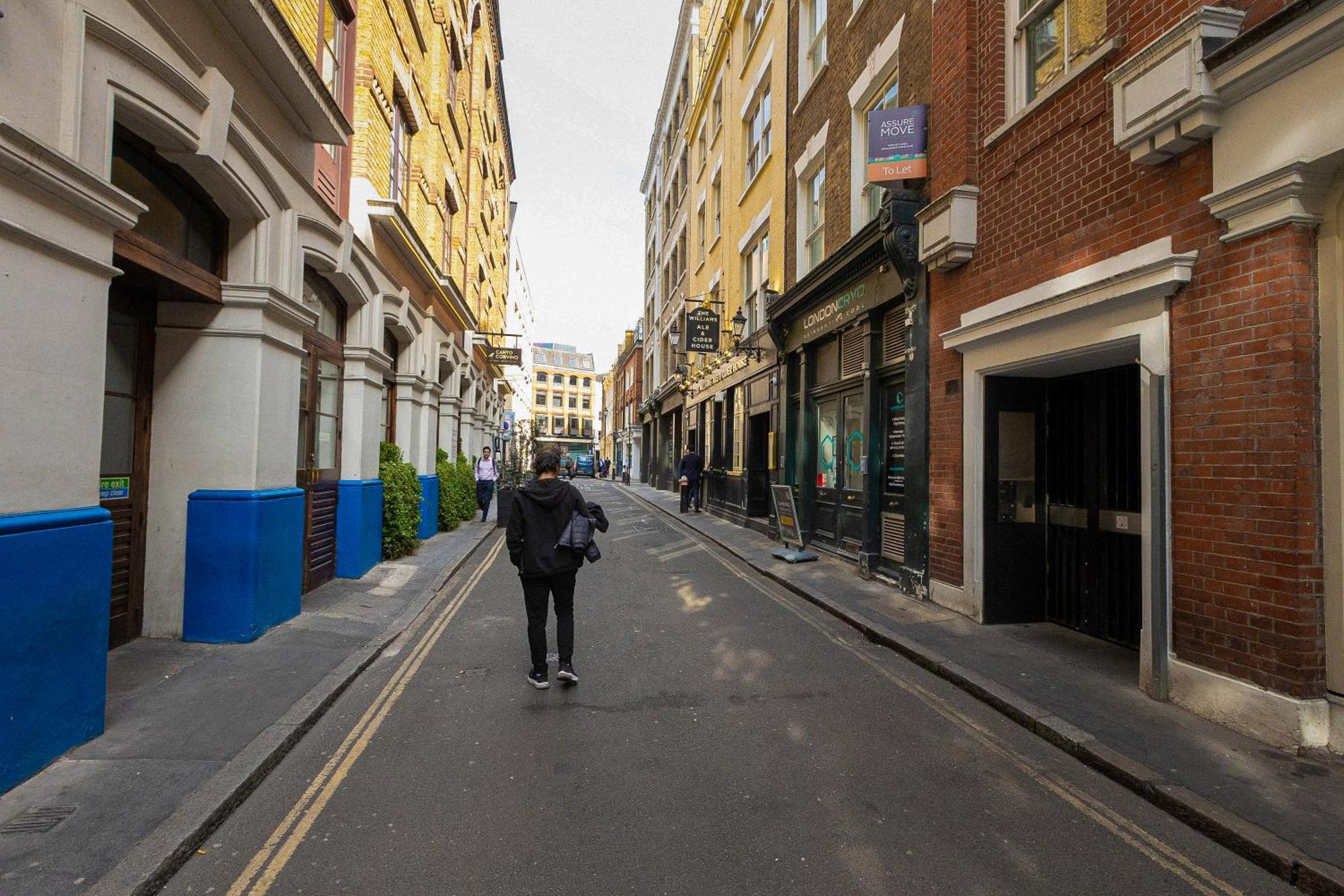 Central Servised Apartments On Artillery Lane London Bagian luar foto
