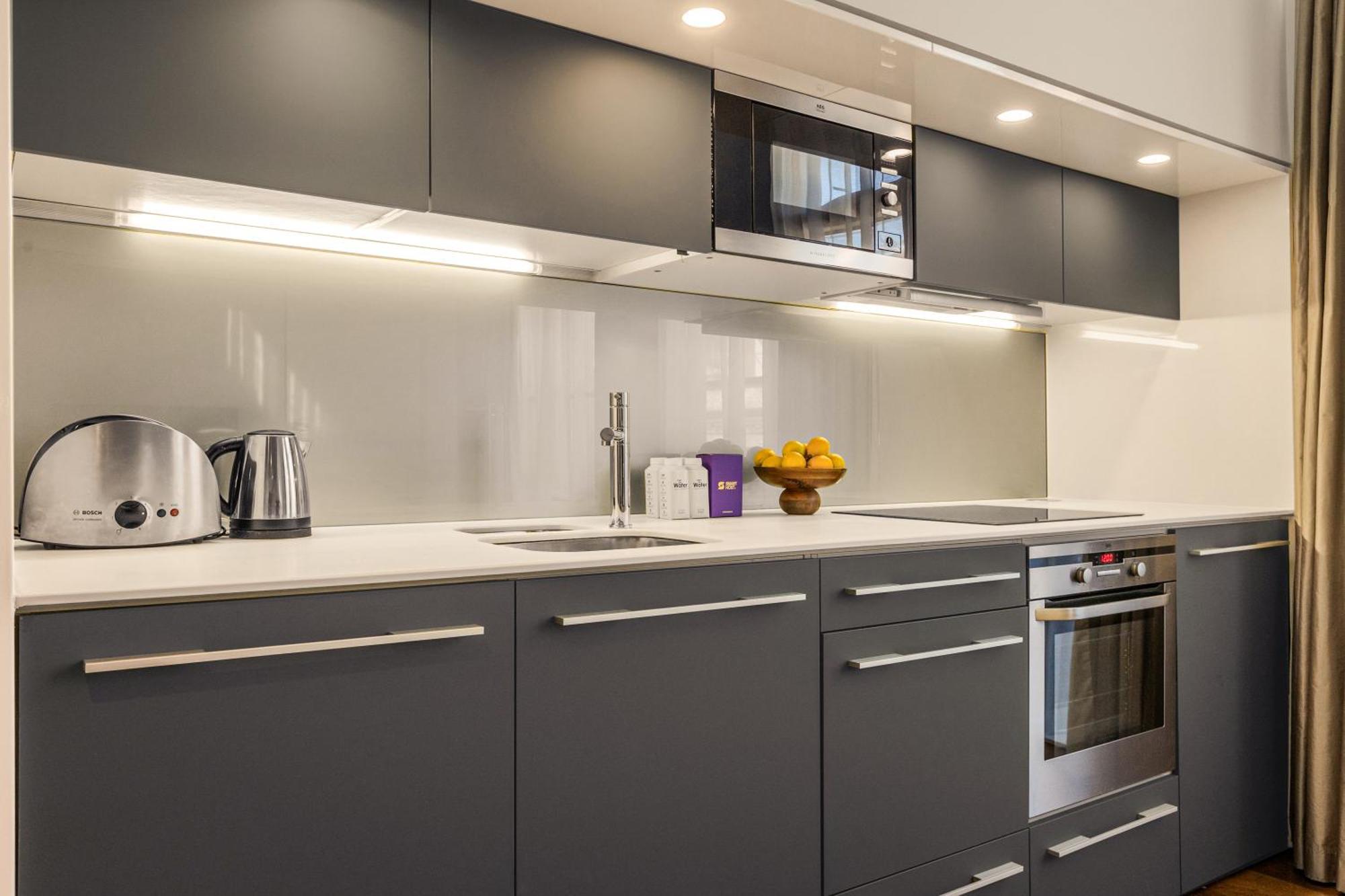 Central Servised Apartments On Artillery Lane London Bagian luar foto