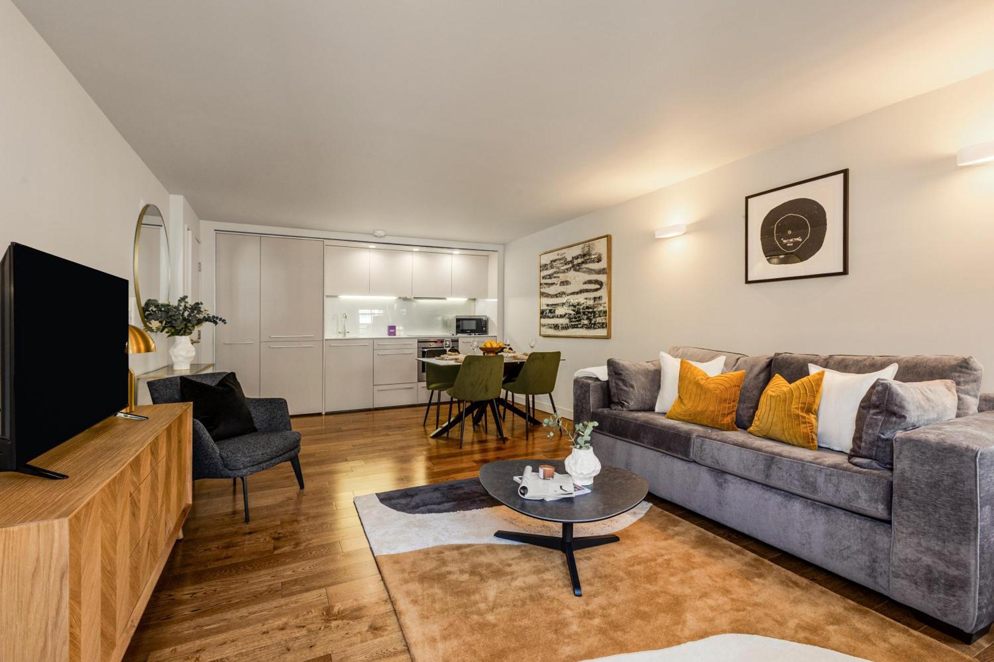 Central Servised Apartments On Artillery Lane London Bagian luar foto